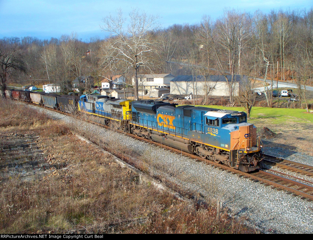 CSX 4838 and 44